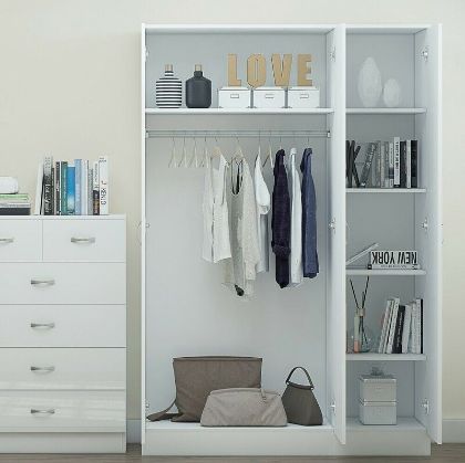 صورة لقسم دولاب