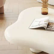 صورة طاولة قهوة كلودا – تصميم بسيط، وأثر كبير