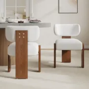 صورة كرسي  ماڤن المنحني بخشب طبيعي