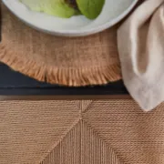 صورة كراسي طعام فاي - خشب طبيعي