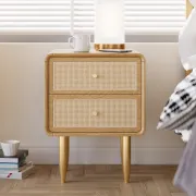 صورة أڤيرا – وحدة جانبية من الخشب الطبيعي وأرجل ذهبية