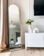 Picture of Évora Floor Mirror -With Stand.